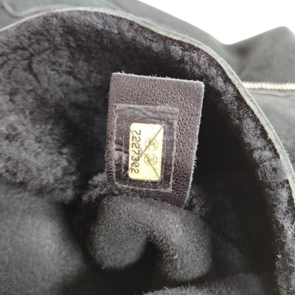 Auth Chanel Shoulder Bag Black Suede #43394C38 - Picture 9 of 9
